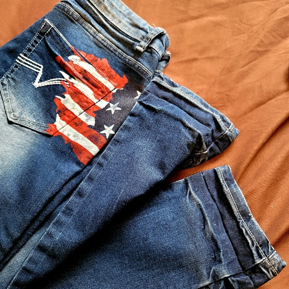 ChiOle Jeans - Picture 10 of 10